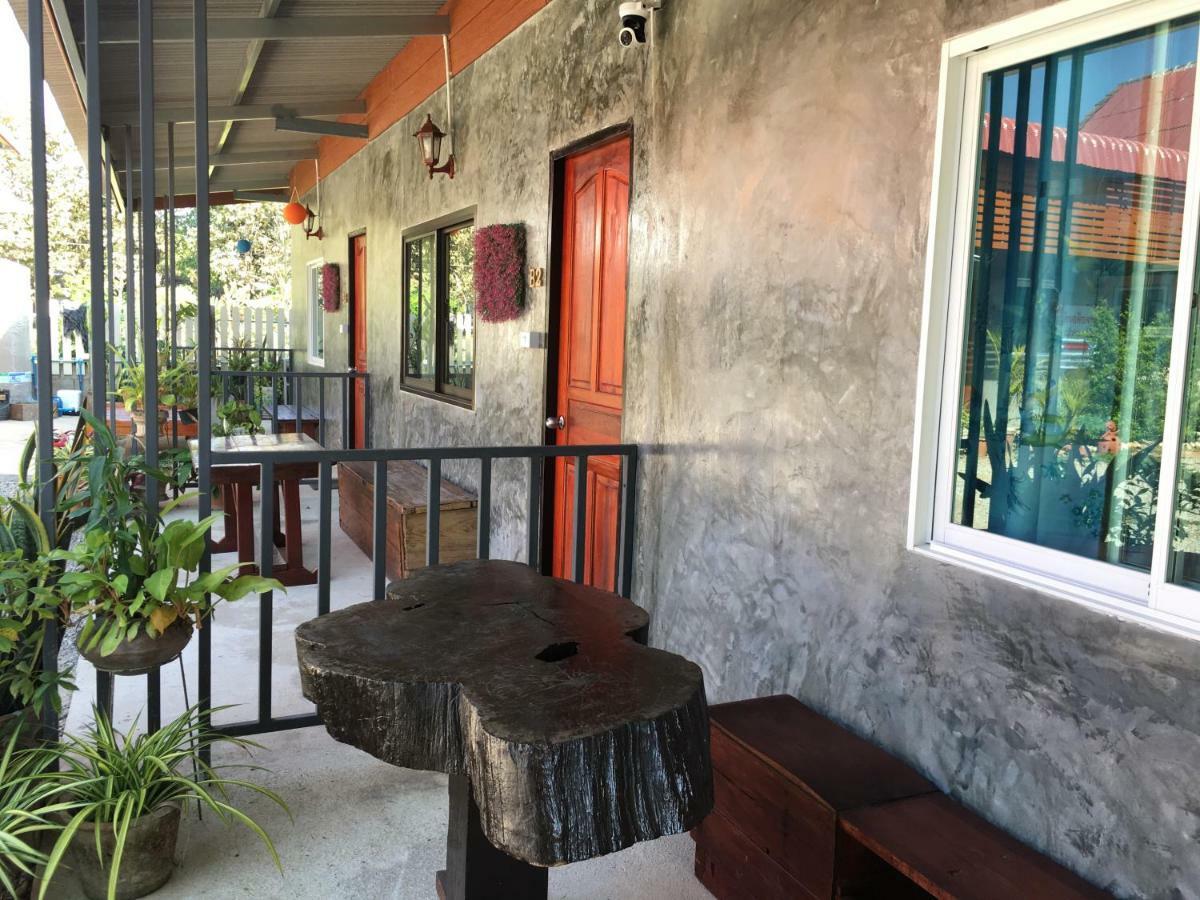 Muangchaem House Hotel Mecsem Kültér fotó